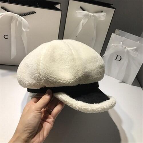 Lamb Hat Female Autumn and Winter Warm Korean British Retro Beret Casual Wild Black Cap French Beret Wholesale NS1656