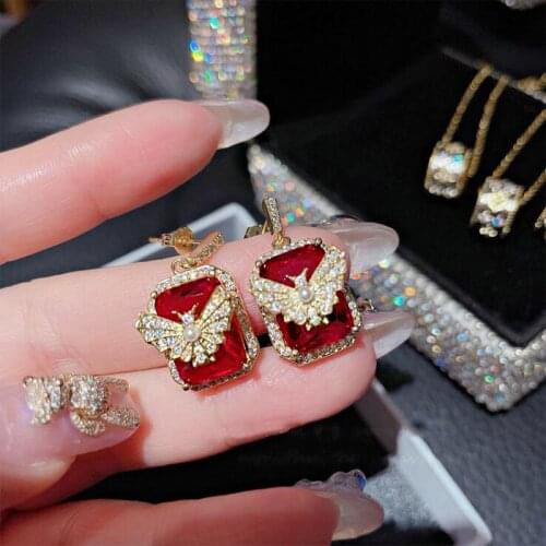 2021 New Cute Butterfly Red Crystal with Pearl Beads Yellow Gold Color 925 Silver Drop Earrings Elegant Bridal Wedding Jewelry
