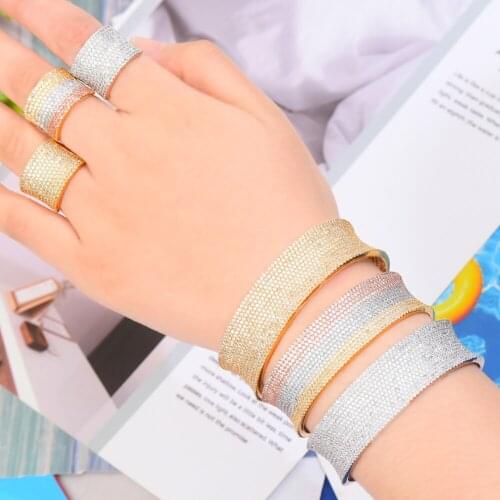 Kellybola Shiny Luxury Noble Brand Exquisite Micro Pave CZ Bangle Ring Set for Women Bridal Wedding Jewelry Ladies Romantic Gift