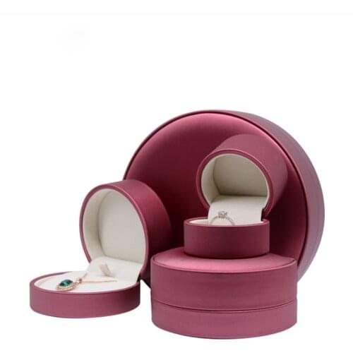 The Latest Pu Leather Jewelry Box Semi-circular Ring Box Pendant Box Pu Leather Bracelet Necklace Box Jewelry Box