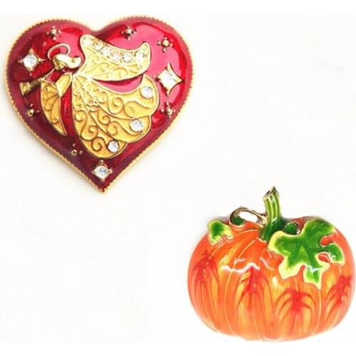 2020 New European and American style fashion handmade Enamel pumpkin peach heart lovely brooch