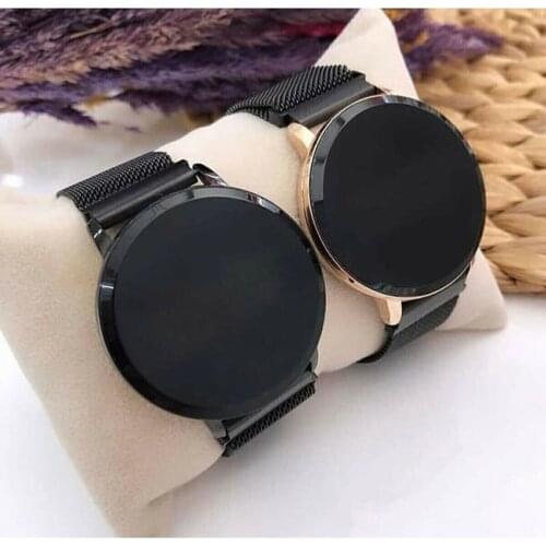 FashionWatch Clock