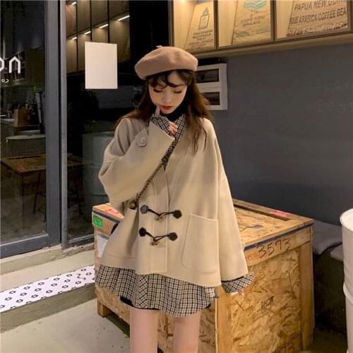 Japanese Retro Design Horn Button Woolen Long-sleeved Clothes Coat Women 2021 New Korean Version Wild Loose Lady Style Pocketed