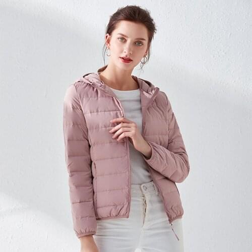 Slim Zipper Snow Jacket Outwear Autumn Winter Women Ultra Light Short Down Coat 90% White Duck Down Parkas Hooded