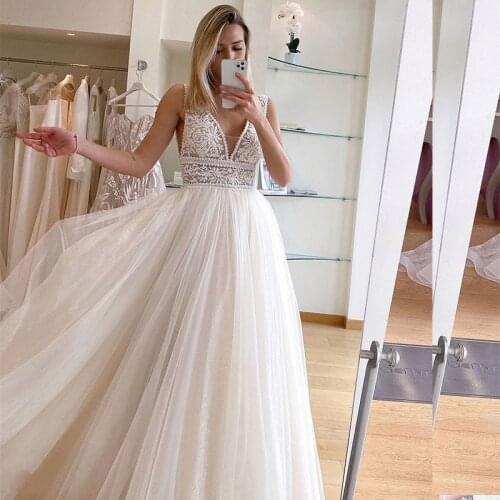 Wedding Dress boho V-Neck Sleeveless 2021 Lace Appliques Robe De Mariee Bridal Gown Bohemian Beach Vintage Light Champagne