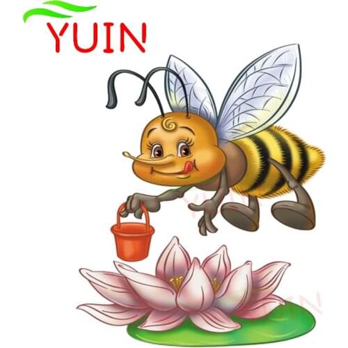Car Sticker An Industrious Bee Decal Cute Style PVC Decorative Cars Accessories Waterproof Sunscreen Exquisite Decals 17*14cm