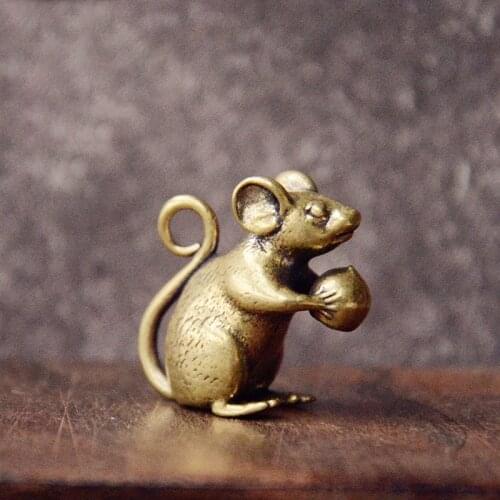 Pure Copper Mouse Offering Peach Figurines Miniatures Creative Cute Rat Lucky Animal Small Desktop Ornament Feng Shui Home Decor