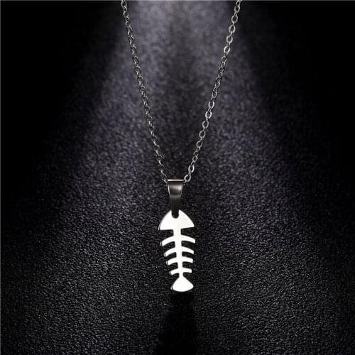 Stainless Steel Minimalist Jewelry Smooth Surface Fishbone Pendant Necklace High Quality Fashion Choker