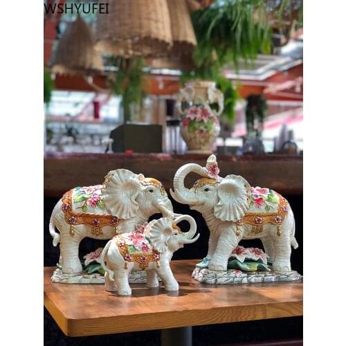 WSHYUFEI Creativity Elephant ceramics Decoration Lucky Fortune Home Animal Figurines ornaments Livingroom Office Desktop Crafts