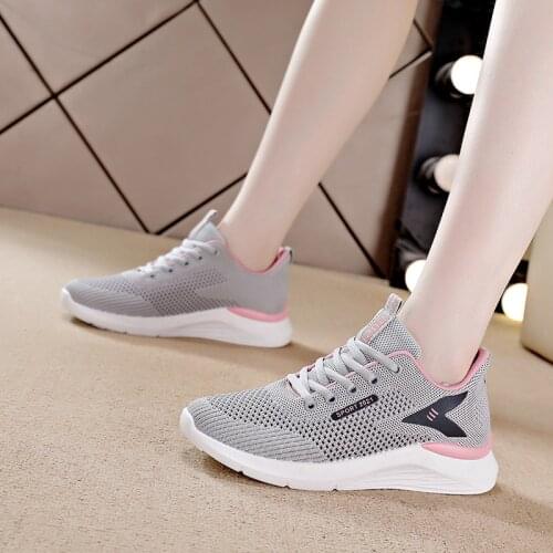 Women Sneakers 2021 Spring Autumn Mesh Breathable Soft Bottom Comfortable Flats Female Casual All-Match Lace-Up Vulcanize Shoes