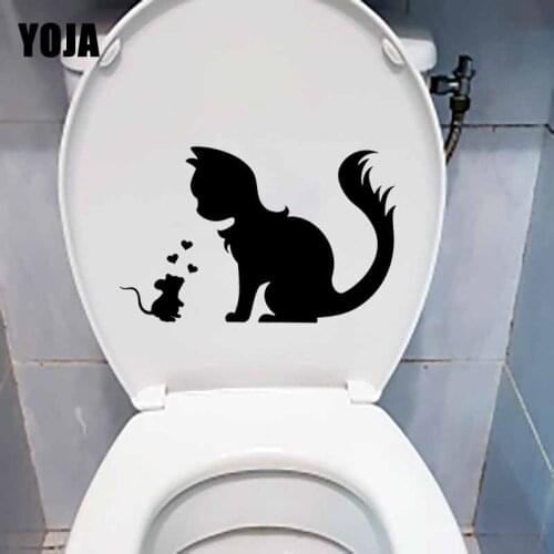 YOJA 24.3X15.5CM Cat And Mouse Love Toilet Decals Kids Room Decoration Wall Sticker T5-0148
