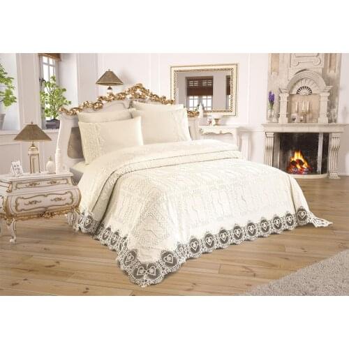 French Laced Dowries Pike Tackle Margaret Cream