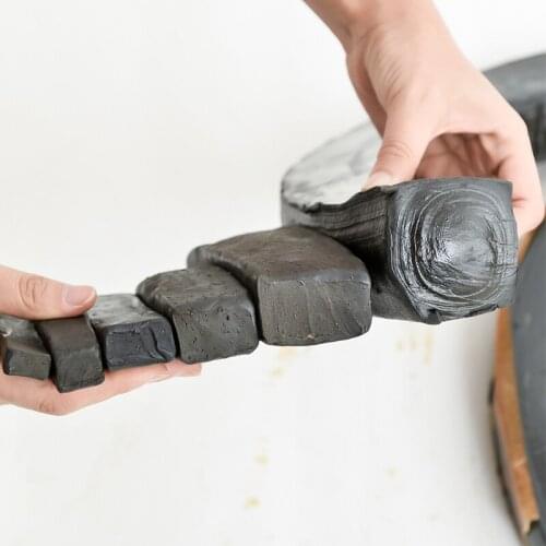 Hydrophilic Bentonite Swellable Water Stop Size 20*20mm black colour