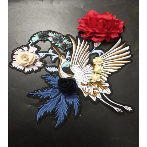 Bird-red flower rhinestones beaded patches applique embroidery fabric sew on patch fashion clothing bags decoration patch