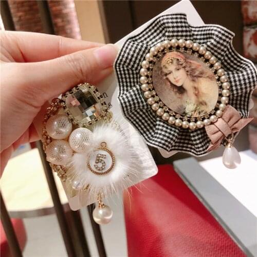 Vintage New Woman Brooches Pin Plaid Ribbon Lace Beauty Shiny Pearl Pom-pon Brooch Fashion Corsage Jewelry Lady Accessories
