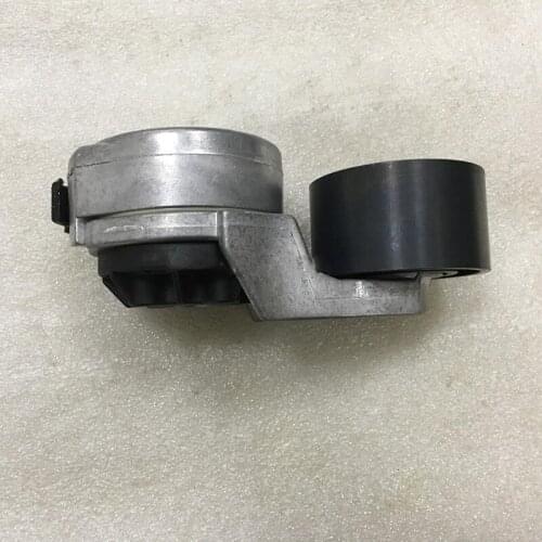 Excavator Engine Spare Parts Belt Tensioner Pulley 6736-61-4110 For Komatsu PC210-7 PC200-7 PC300-7