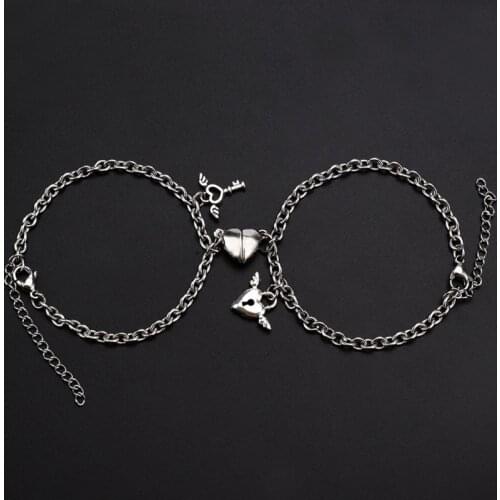 50LE Couple Bracelet Stainless Steel Simple Heart-shaped Magnet Lock Key Male and Female Bracelet Pearl Chain 1 Pair