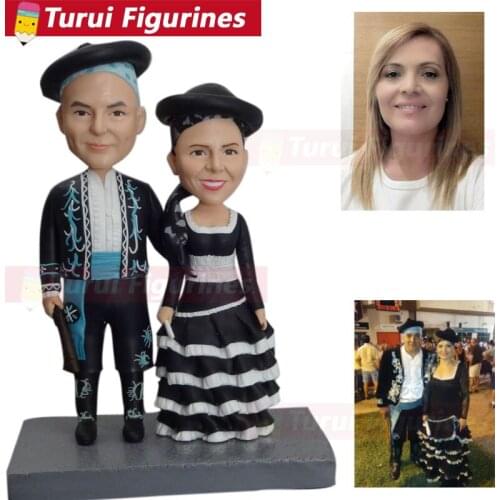 Polymer clay bobblehead 2 People Full Custom Bobblehead cake toppers custom made action figure of yourself wedding cake topper