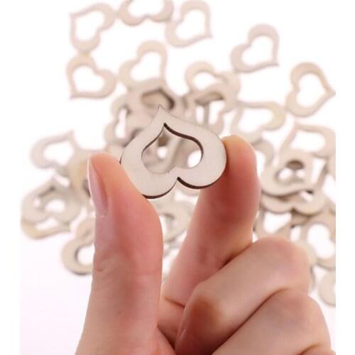 50/100pcs Mini Hollow Love Heart Wooden DIY Craft Laser Cut Table Scatter DIY Decor Ornaments Wedding Decor Favors 40/30/20/10mm