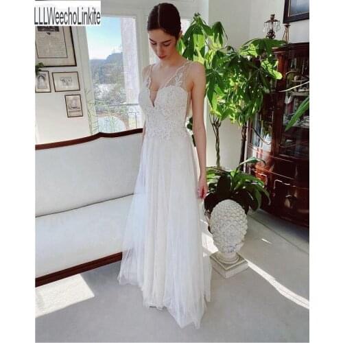 Ivory Lace Tulle V-Neck A-Line Wedding Dresses Floor-Length Sleeveless Bridal Gowns Custom Made