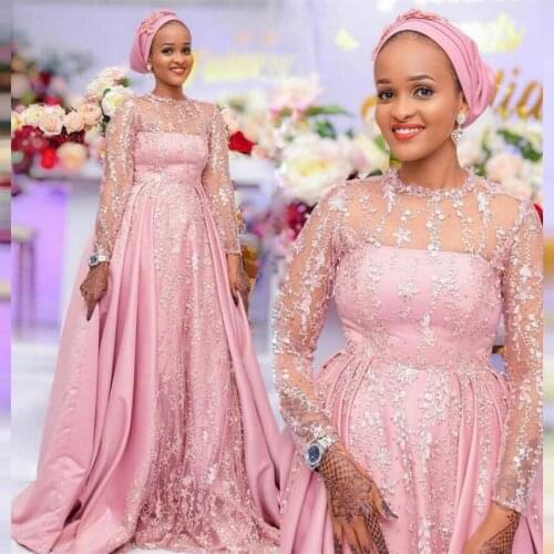 Pakistan Long Sleeves Evening Dresses With Lace Appliques Sheer Neckline Muslim Prom Dress Long Custom Made Women Party Vestidos