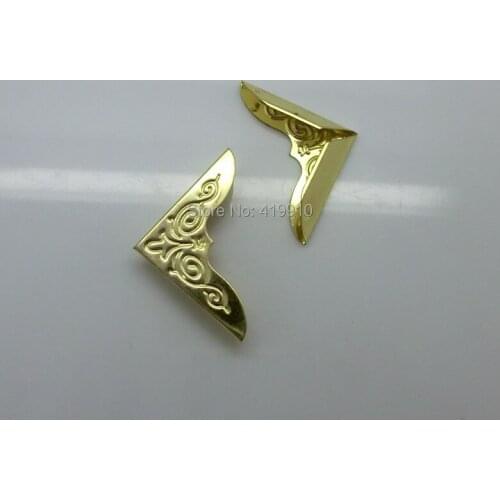 Free Shipping-50PCs Gold Tone Book Scrapbooking Albums Menus Folders Corner Protectors 30x30mmx6mm J1691