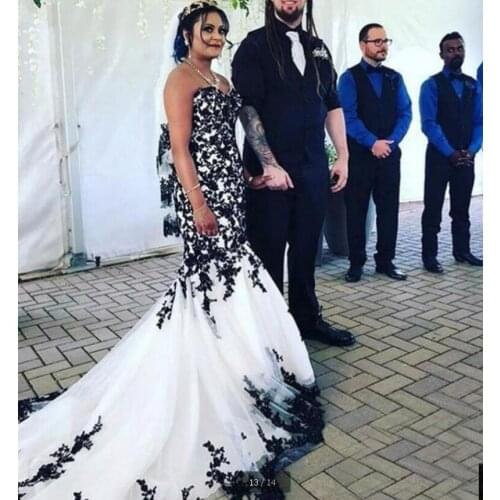 Plus Size Arabic Mermaid Wedding Dresses 2021 Sweetheart Black Lace Appliques Bridal Gown Sexy Backless Vestidos De Noiva