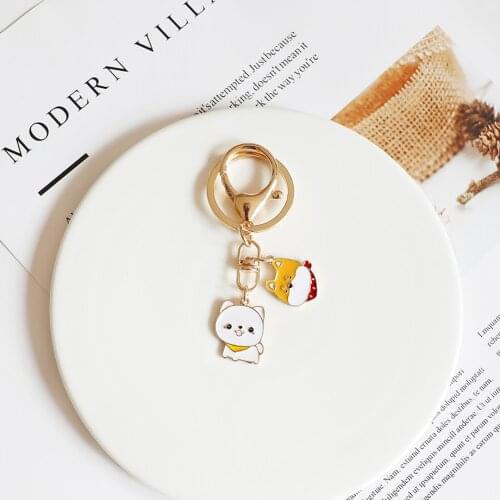 Kawaii Small Animals Key chain Cat Dog Car Keychain for Women Accessories Airpods Couple Pendant Charm Llaveros Originalese