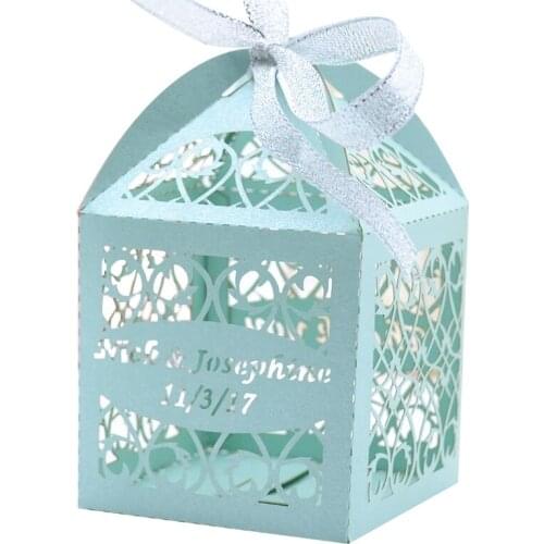 Wedding souvenirs guests favor box door gift box laser cut hollow filigree design birthday party favor box