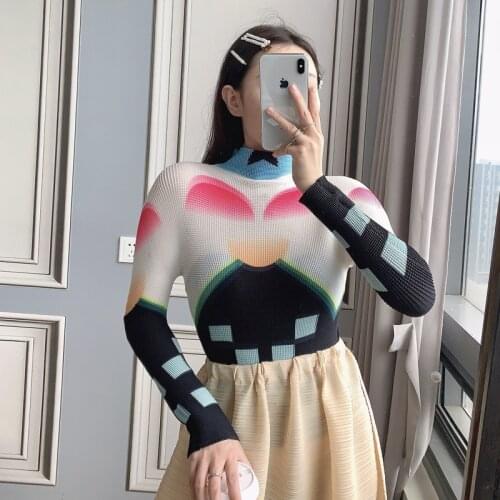Miyake pleated corset top T-shirt fall 2020 women trendy plus size clothing asthetic printed long-sleeved bottoming shirt