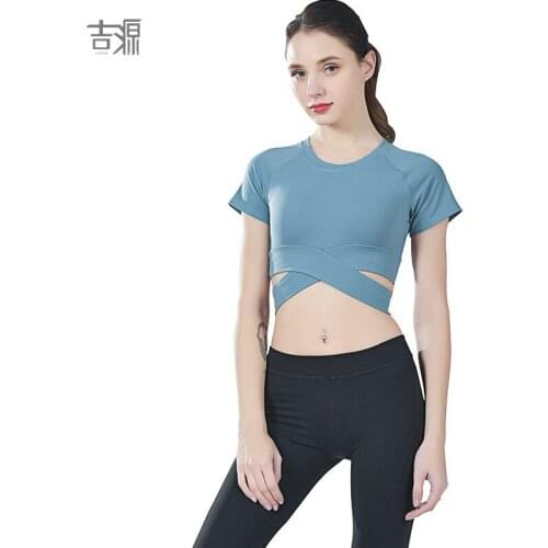 The new spring and summer 2020 show hilum sexy coat short sleeve women cultivate morality for the exercise