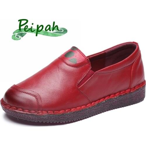PEIPAH 2019 Spring Genuine Leather Flats Shoes Woman Casual Slip on Round Toe Women Flats Shoes Solid Mocassins Women