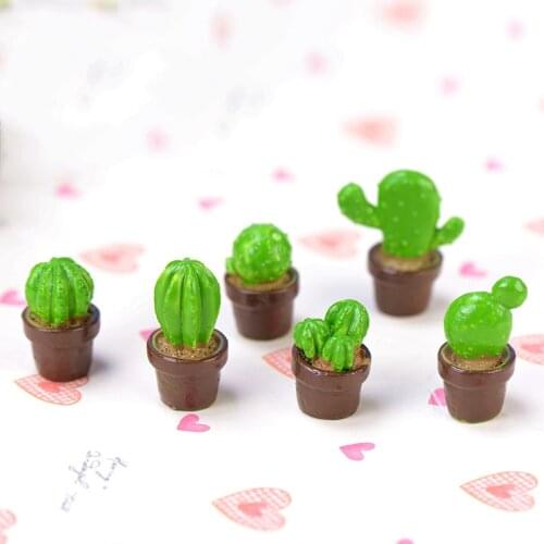 ZOCDOU 1 Piece Mini Attractive Potted Plants Lovely Cactus Desert Cacti Home Ornament Small Statue Little Figurine Crafts Deco