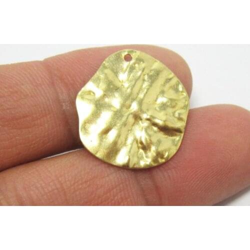 Brass charms 21.5x20mm Hammered irregular round Raw brass pendant -10pcs R378