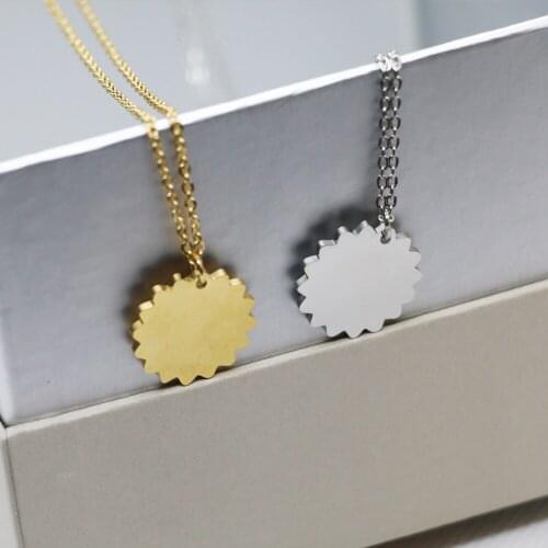 Stainless Steel Simple Round Disc Charm Pendants Necklaces for women men Minimalist Smooth Flat Choker Necklaces Accessories