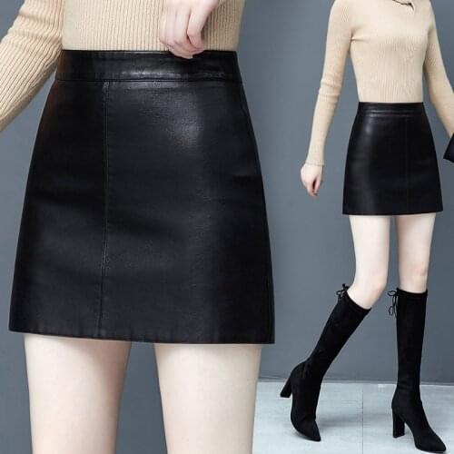 2020 Leather Skirt Autumn New High Waist Thin A-line Skirt Fashion Pack Buttocks PU Leather Short Skirt