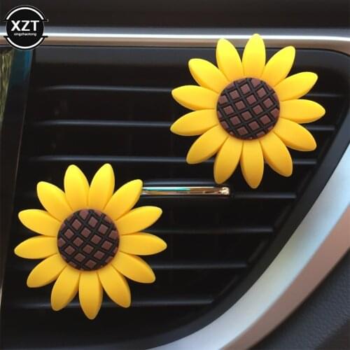 2Car Air Outlet Perfume Clip Sunflower Auto Air Conditioner Air Outlet Aromatherapy Sun Float Perfume Decor Interior Accessories