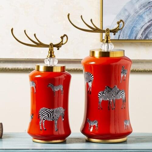 Chinese Vintage Style Blue Porcelain Ginger Temple Jar hours Pattern Painting Ceramic Jar red