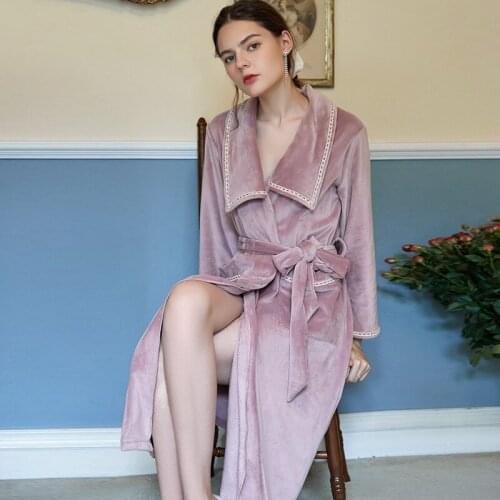 Autumn and Winter Nightgown Women Double-sided Mink Velvet Long-sleeved Nightgown Bathrobe Mid-length Bathrobe Dressing Gown
