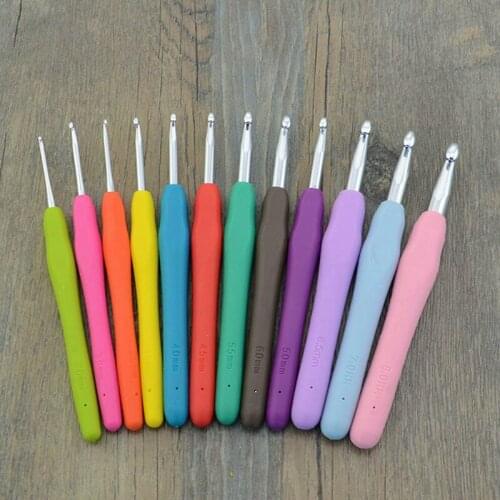 Needles Sewing Hooks Accessories Hand Tool 12pcs Silicone Aluminum Crochet Hooks Set Sweater Knitting Needles Set Soft Handle