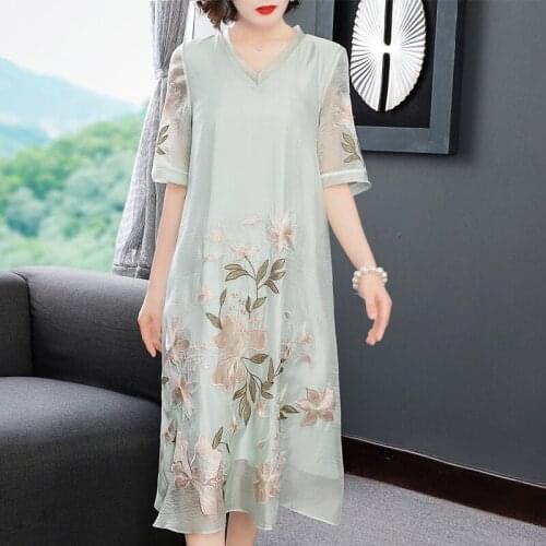 Summer Vintage Womens Embroidery V Neck Loose Long Dress , 2018 Women Clothes , Woman Casual Short Sleeve 4xl Dresses