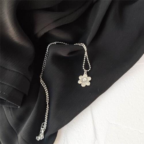 Cute Flower Pendant Necklace for Women Simple Egg double sided pattern Female Beads Chains Neckband Female friends gifts