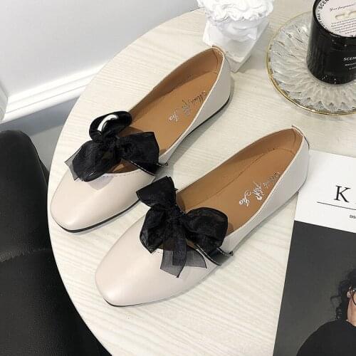 Womens shoes flat bottom square head solid color wild fashion casual retro simple bow 2020 spring autumn must-have W33-64