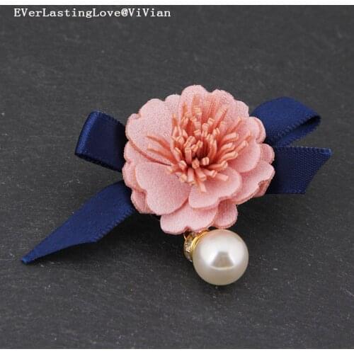 Fashion vintage Pearl flower brooch for woman and child brooch shiny cute embroidery brooches crown gold brooch pins accessories