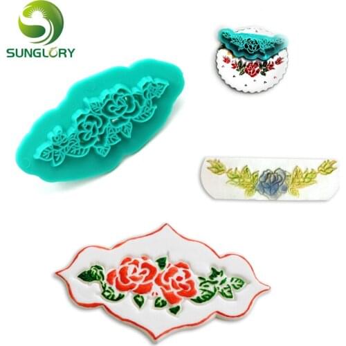 DIY 3PCS Flower Cookie Cutter Plastic Fondant Decoration Cutter Baking Tools Gumpaste Impression Mould Sugarcraft Biscuit Mold