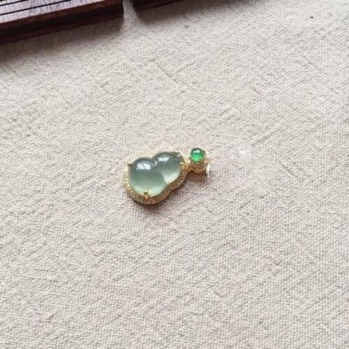 Original design natural chalcedony gourd egg noodle pendant necklace Chinese retro charm light luxury ladies silver jewelry