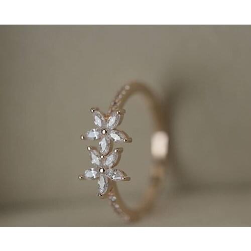 2021 Fashion Crystal Zircon Rings Women Jewelry Accessories Bridal Wedding Band Gift Sweet Elegant Flower Ring for Girl