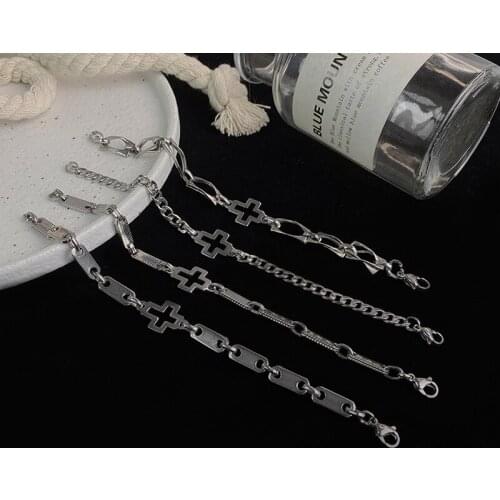 QiLuxy Stainless Steel Chain Hollow Cross Bracelet for Women Men Fashion Hip Hop Punk Bracelets&Bangles Jewelry Accessoris