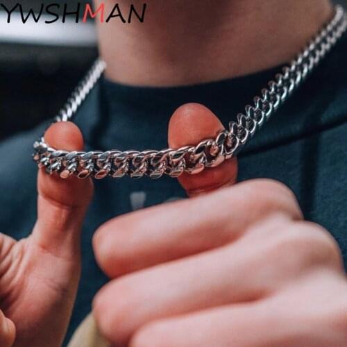 YWSHMAN Chokers On The Neck