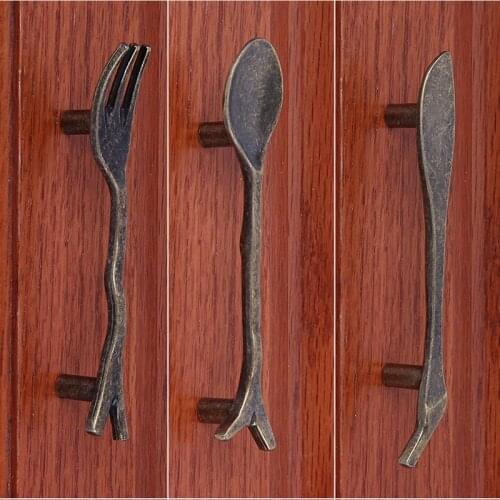 Bronze Spoon Knife Fork Drawer Handles Cartoon Cabinet handle and knobs Antique Cupboard Closet Bars Table knob and Pulls